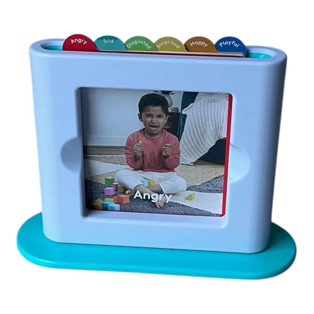 Lovevery Emotion Match Mirror Card Set The Enthusiast Play Kit 28 29 30 Months